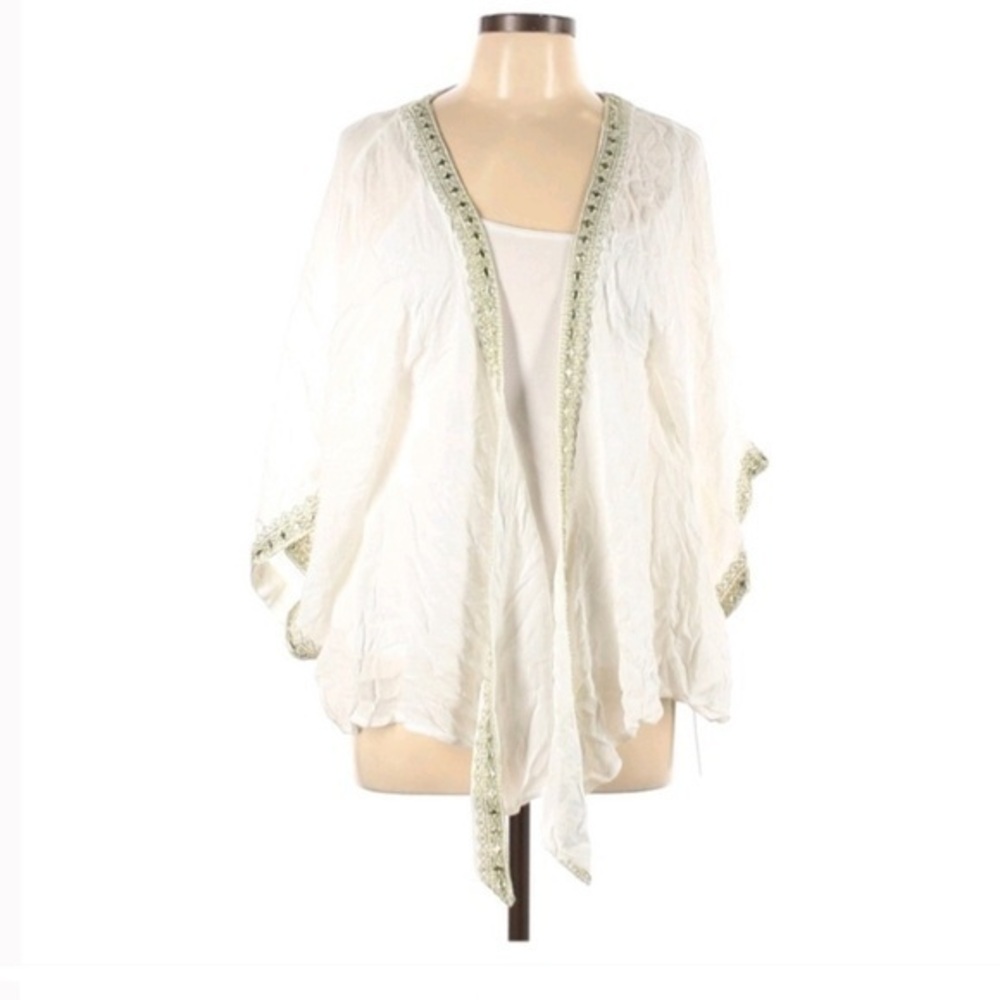 New Embellished kimono, Size Large